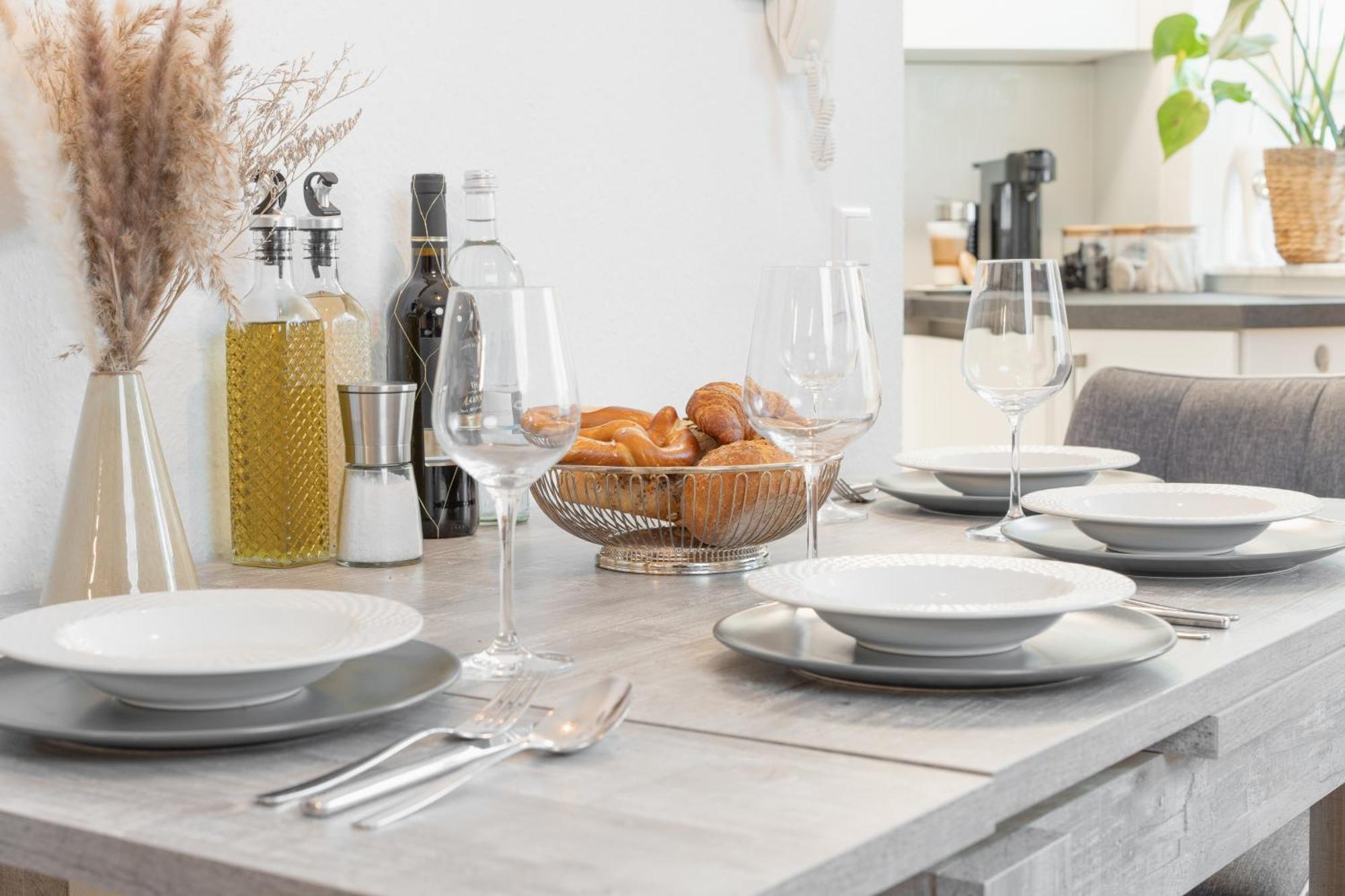 Untersee-Suite Istayunixi Seenaehe-Terrasse-Workspace-Netflix-Parkplatz Radolfzell am Bodensee Ngoại thất bức ảnh