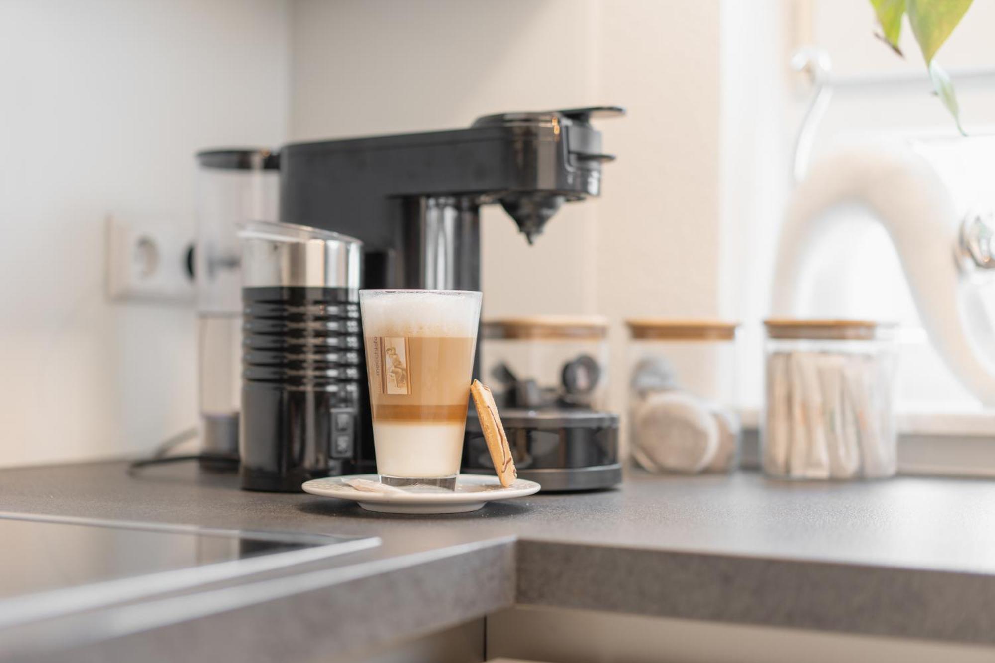 Untersee-Suite Istayunixi Seenaehe-Terrasse-Workspace-Netflix-Parkplatz Radolfzell am Bodensee Ngoại thất bức ảnh