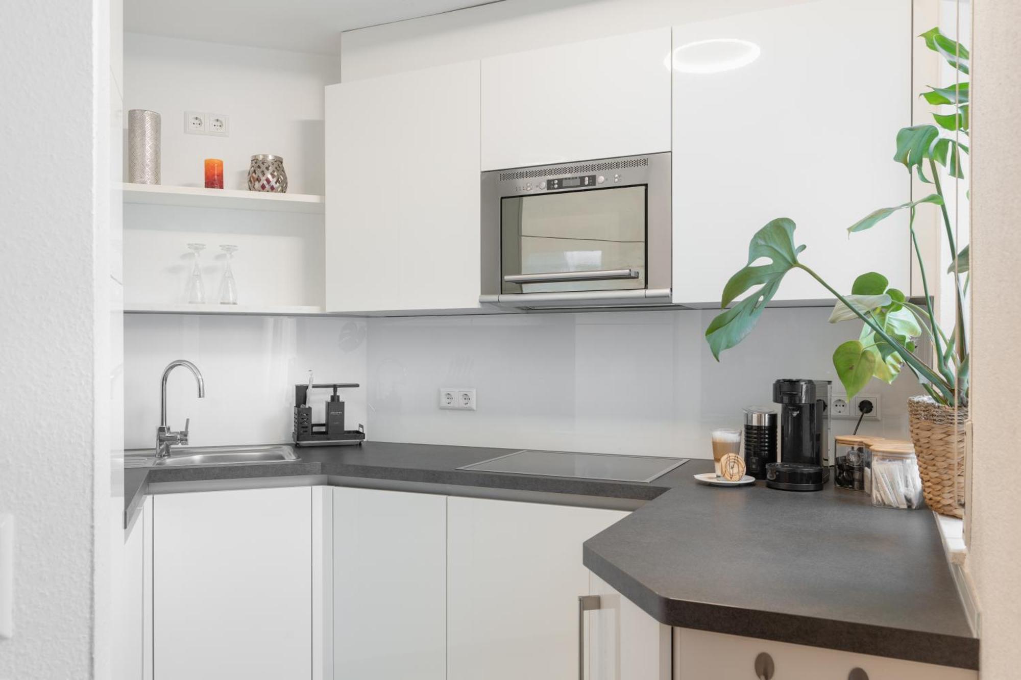 Untersee-Suite Istayunixi Seenaehe-Terrasse-Workspace-Netflix-Parkplatz Radolfzell am Bodensee Ngoại thất bức ảnh